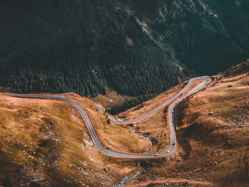 The Transfăgărășan is famous for it’s 39 hairpins and switchbacks.